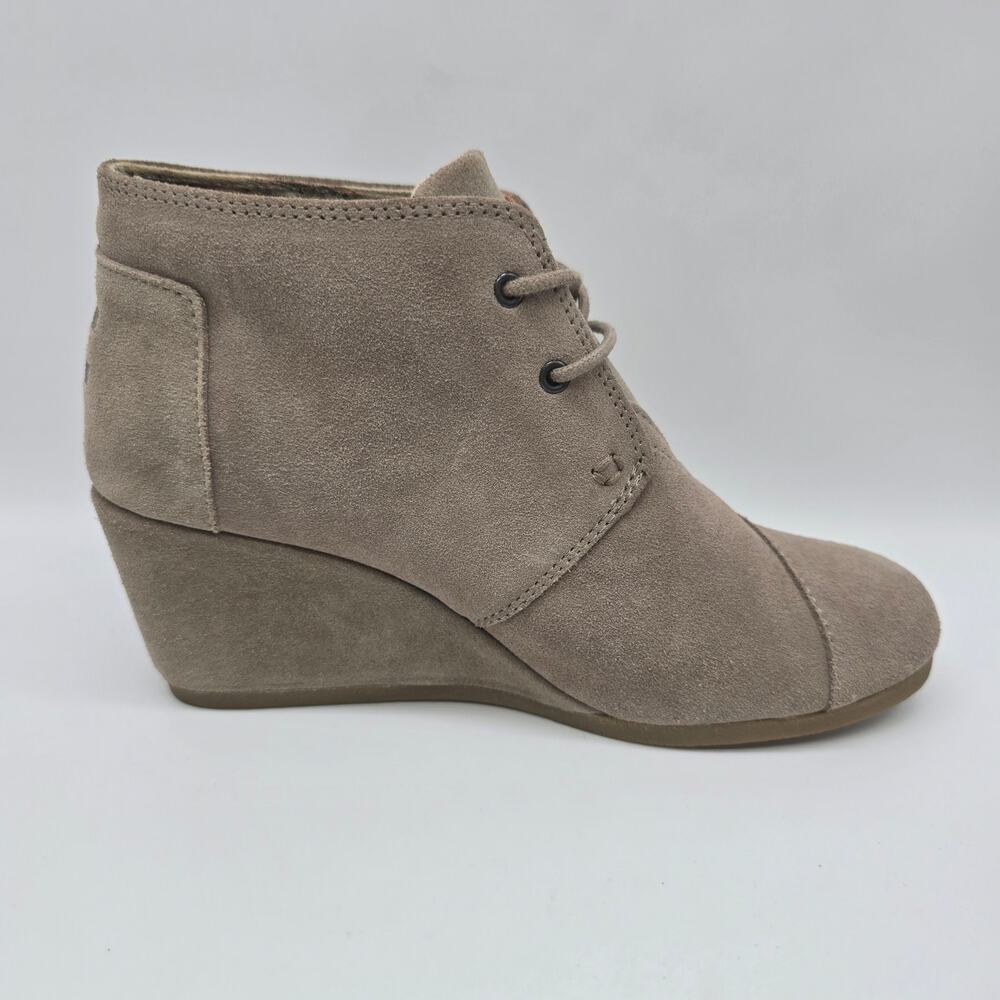 Toms Suede Lace-Up Wedge Ankle Booties 8.5 Casual chic Heeled Taupe Almond Toe - Picture 6 of 8
